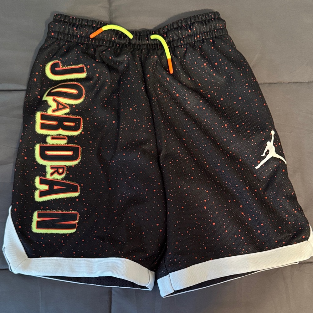 Jordan Air Kids Black and Neon Speckled Shorts